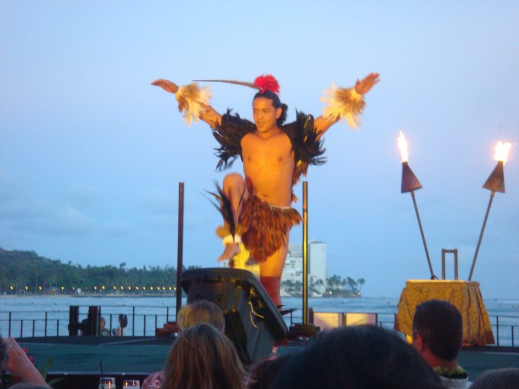 ロイヤルハワイアン　ルアウショー