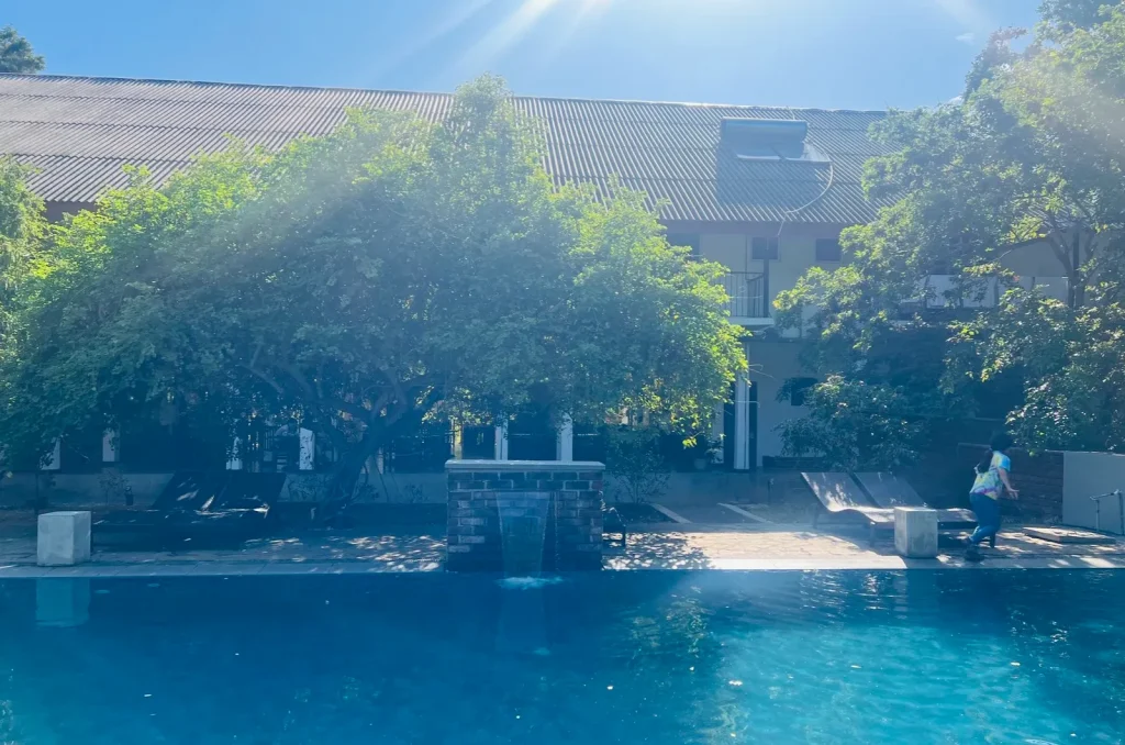 シギリヤロック周辺子連れおすすめホテル|ラリオリゾートシギリヤ