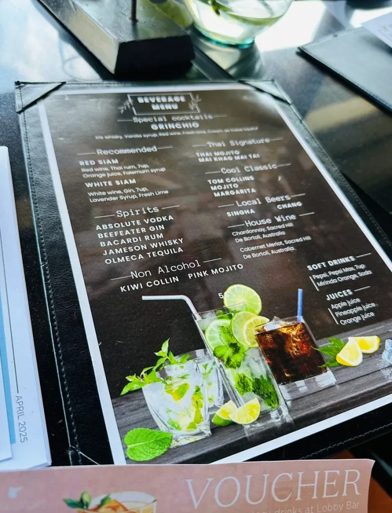 JWマリオットプーケットリゾート＆スパロビーバーメニュー