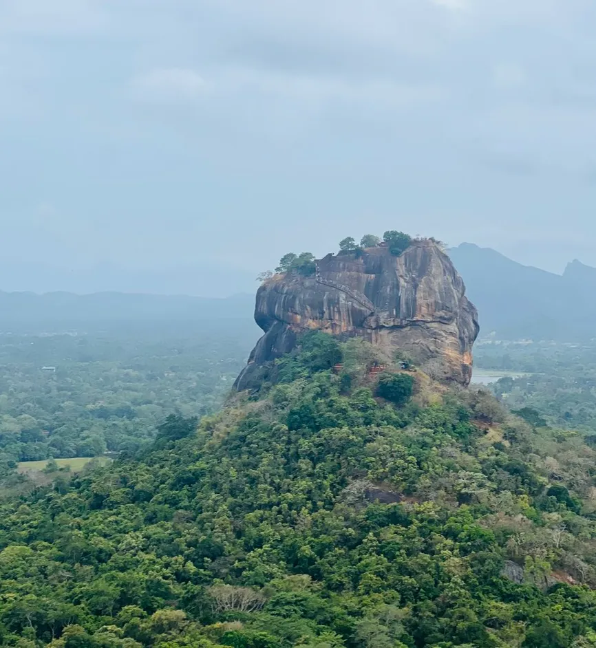スリランカ子連れ旅｜ビンドゥガラロック