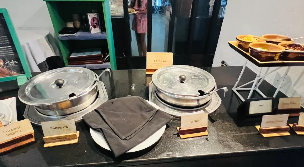 ジェットウィングブルーホテル宿泊記｜朝食ビュッフェ｜スリランカニゴンボ｜