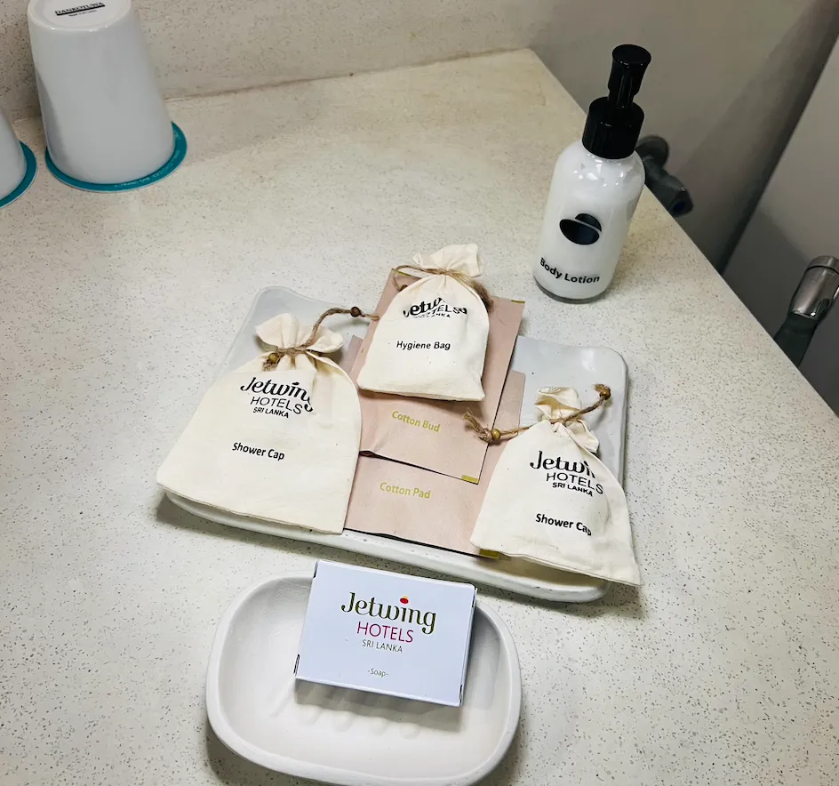 ジェットウィングブルーホテル宿泊記｜アメニティ｜スリランカニゴンボ｜