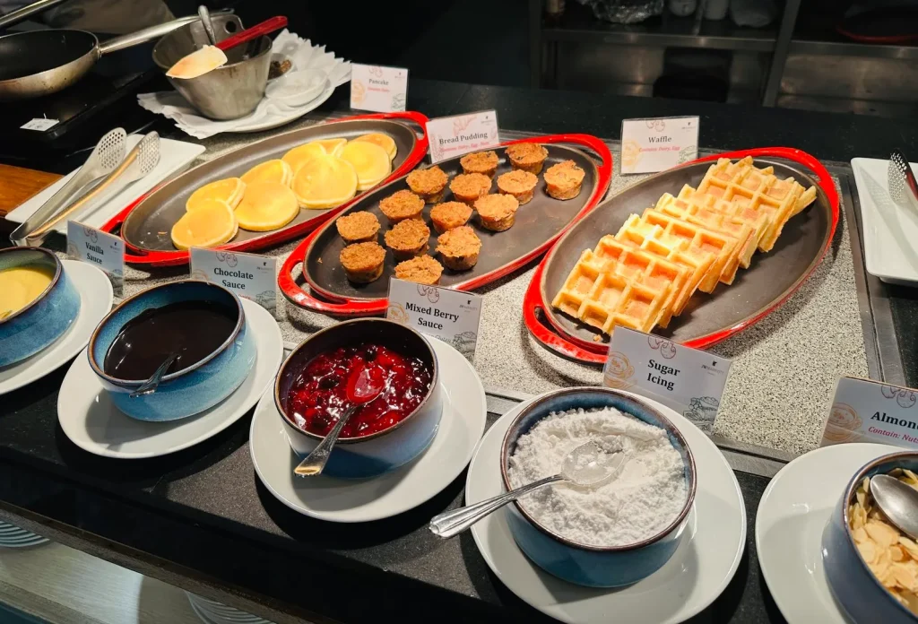 子連れにおすすめ!JWマリオット プーケット リゾート&スパ|朝食JWカフェ ビュッフェ パンケーキ・ワッフル