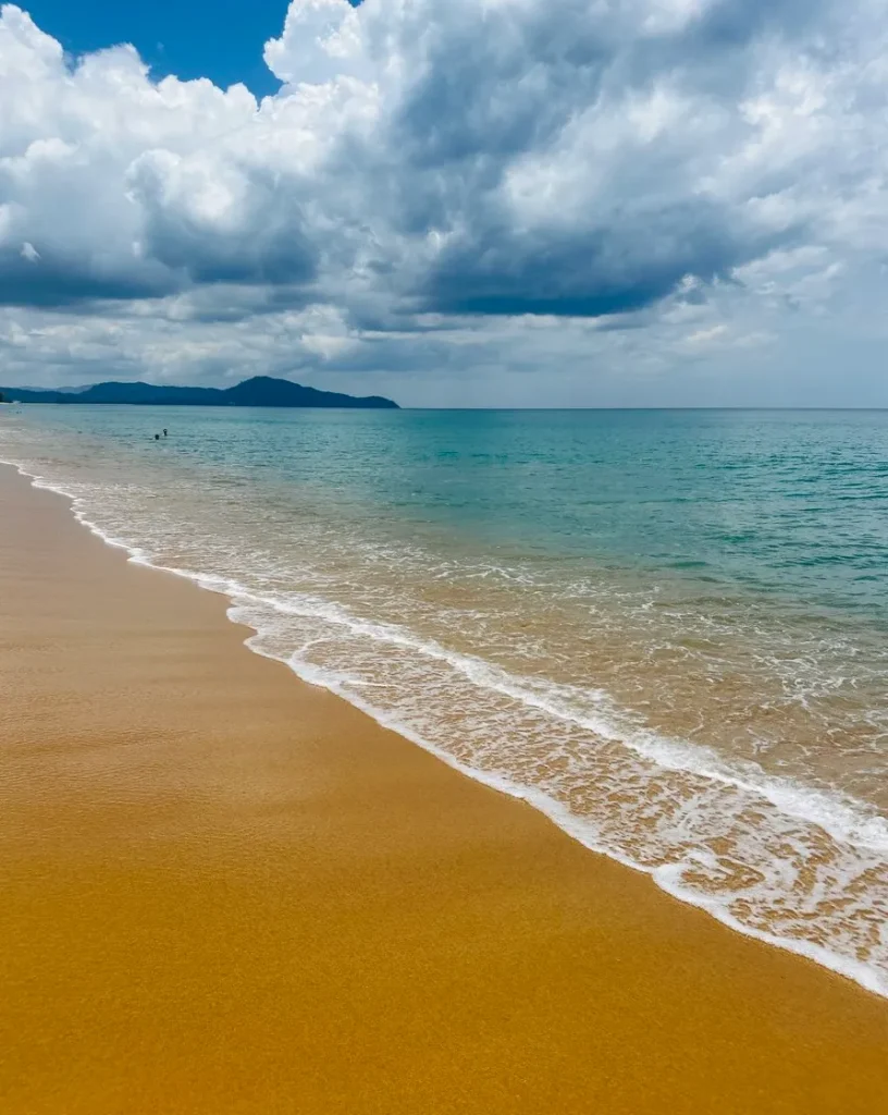 子連れにおすすめ!JWマリオット プーケット リゾート&スパ|ホテル前のビーチ