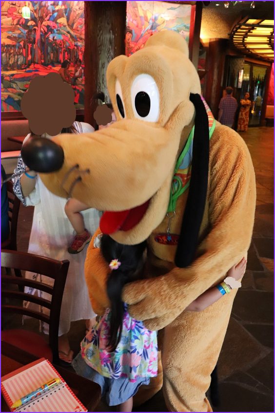 アウラニディズニー｜マカヒキ朝食キャラクターグリーティング