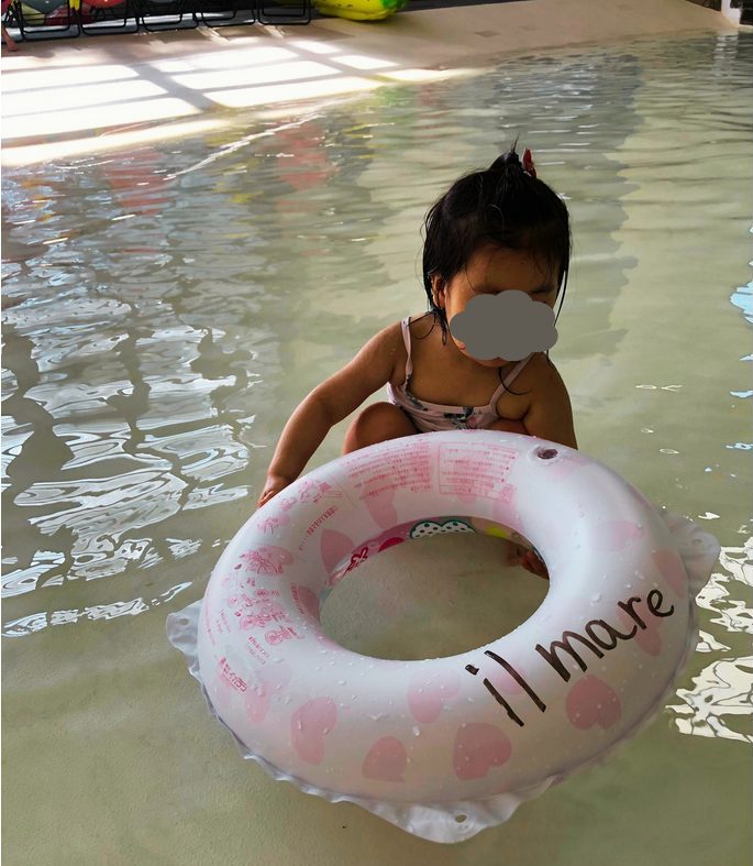 リゾナーレ八ヶ岳プール イルマーレ レンタル浮き輪