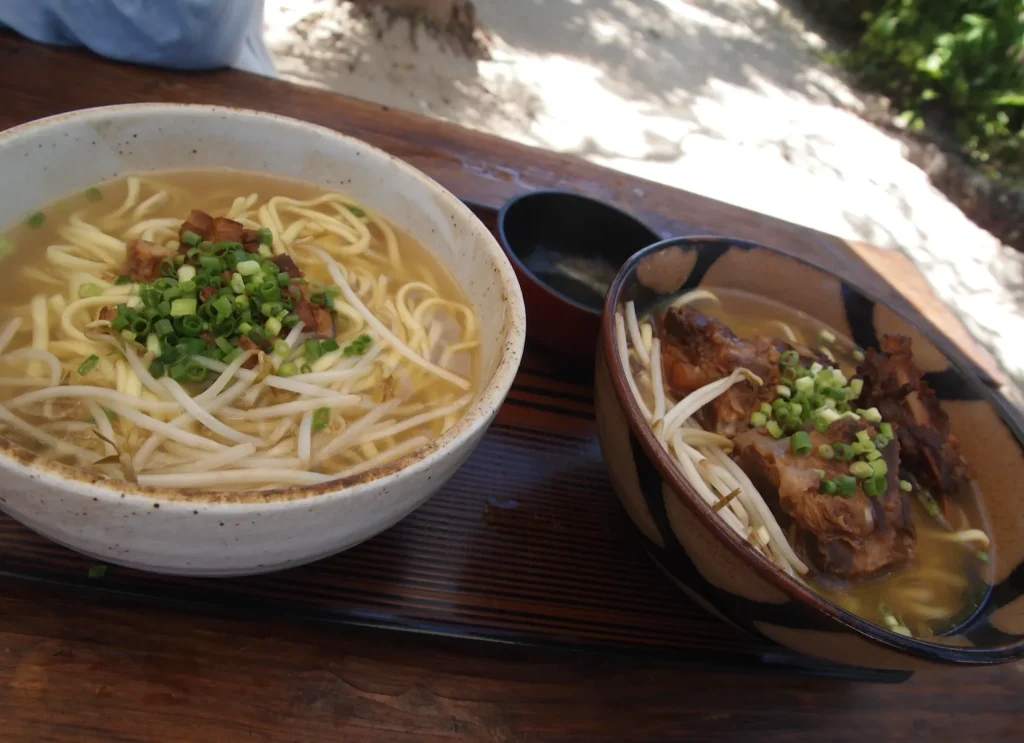 竹富島八重山そば